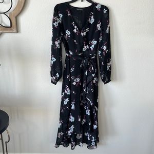 Banana Republic wrap dress size 4